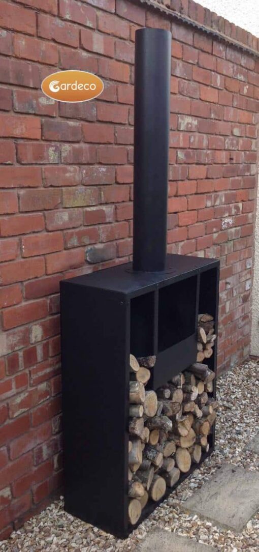 Eeron outdoor fireplace angled view