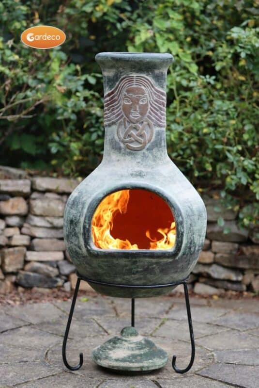 Boudicca extra-large Mexican chimenea, inc stand & lid